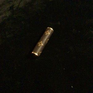 Louis vuitton 18k pendant